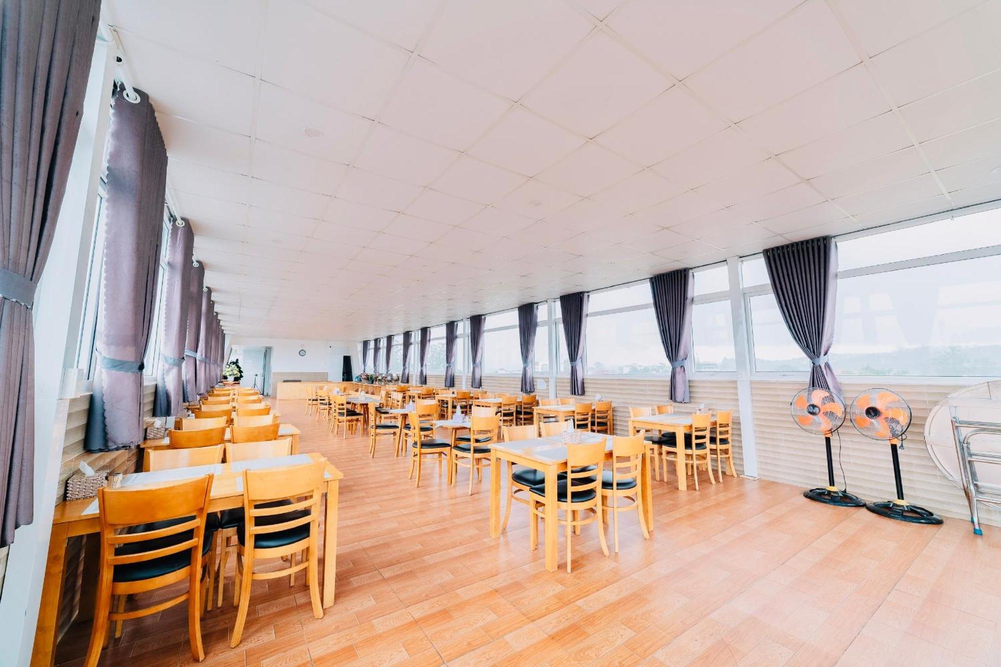 Anh Duc Hotel Da Lat City Екстериор снимка