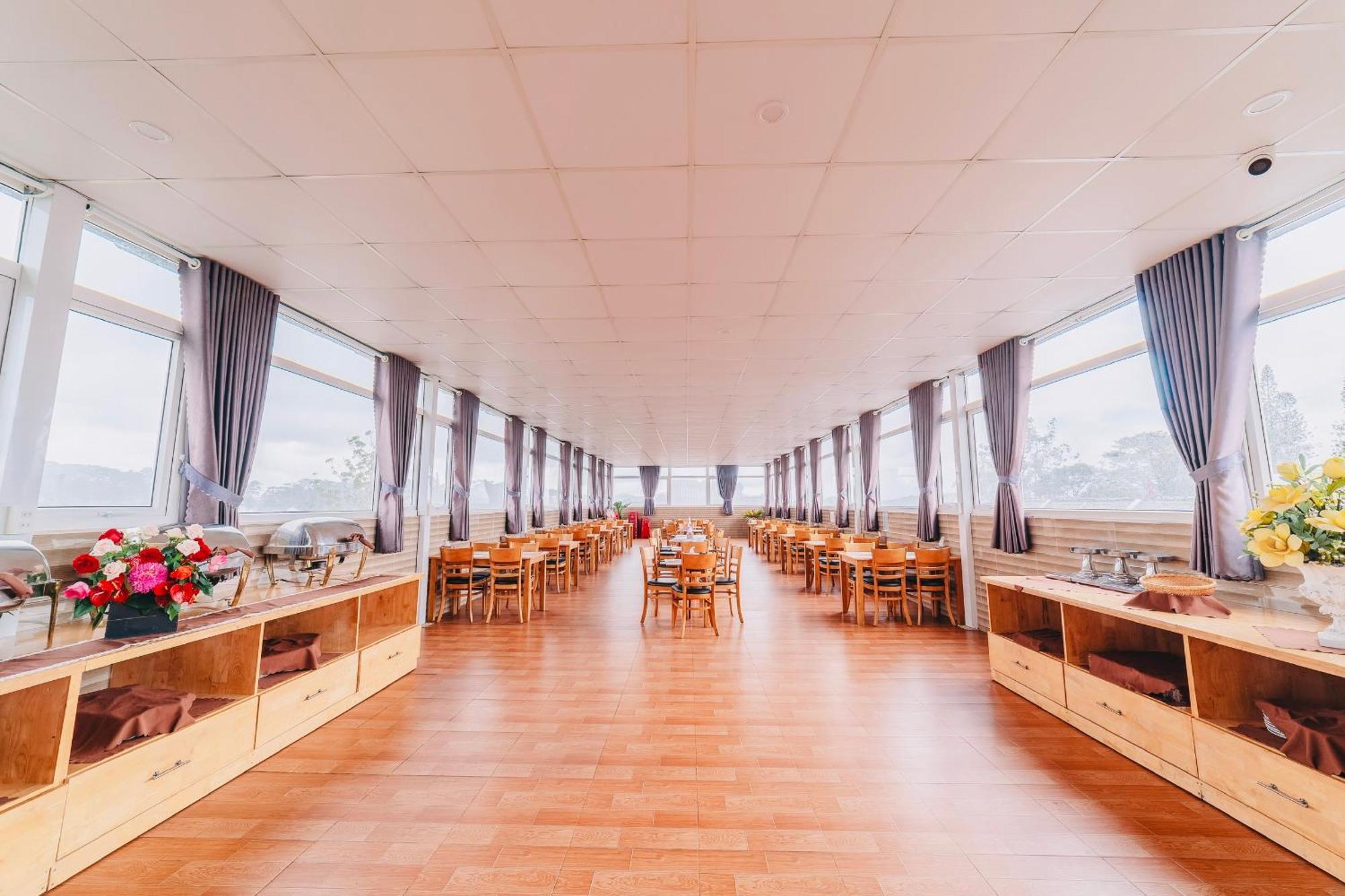 Anh Duc Hotel Da Lat City Екстериор снимка