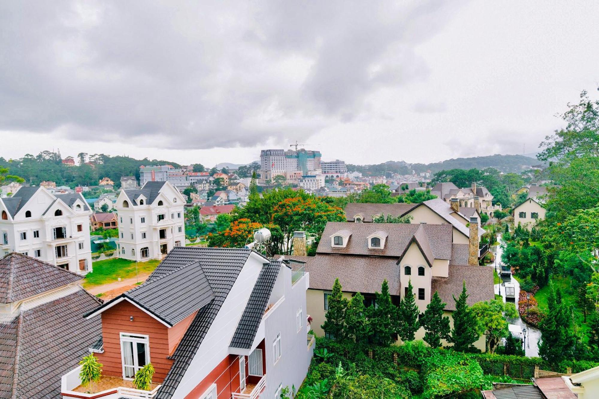 Anh Duc Hotel Da Lat City Екстериор снимка
