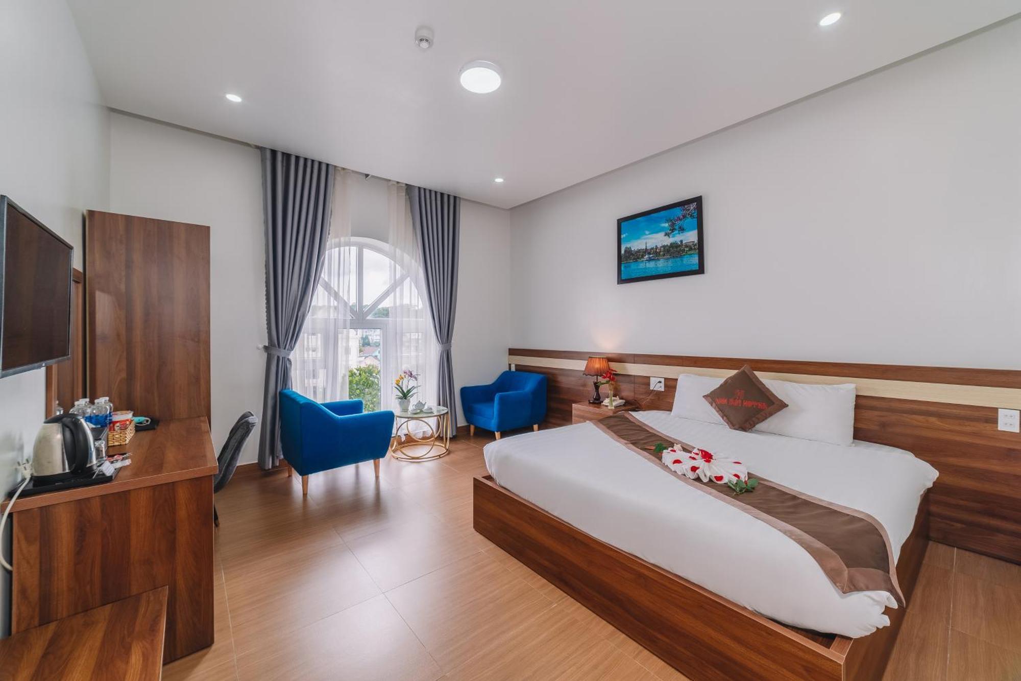 Anh Duc Hotel Da Lat City Екстериор снимка