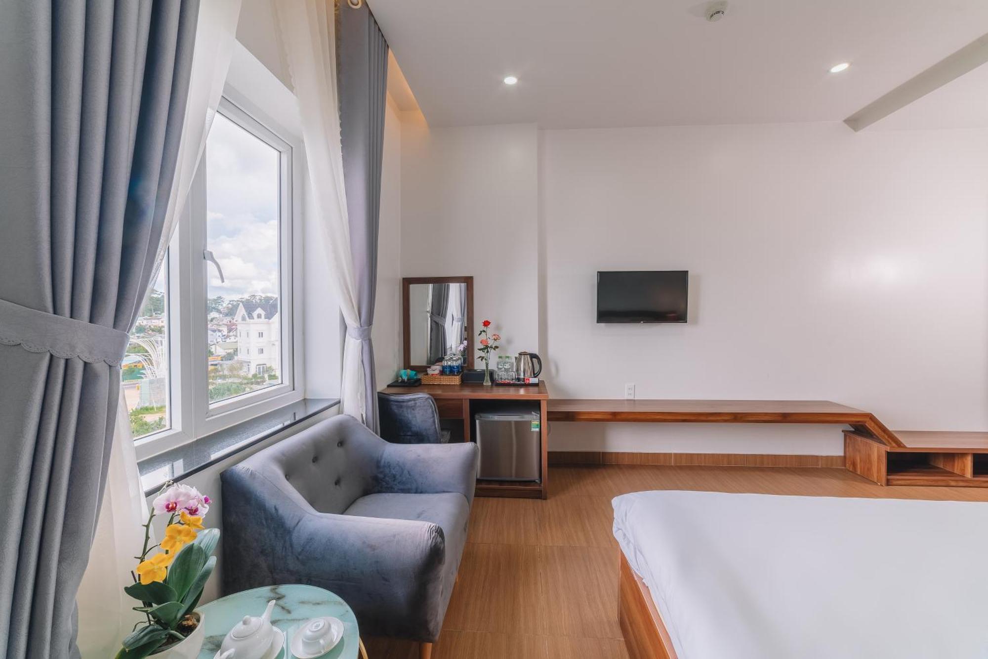 Anh Duc Hotel Da Lat City Екстериор снимка