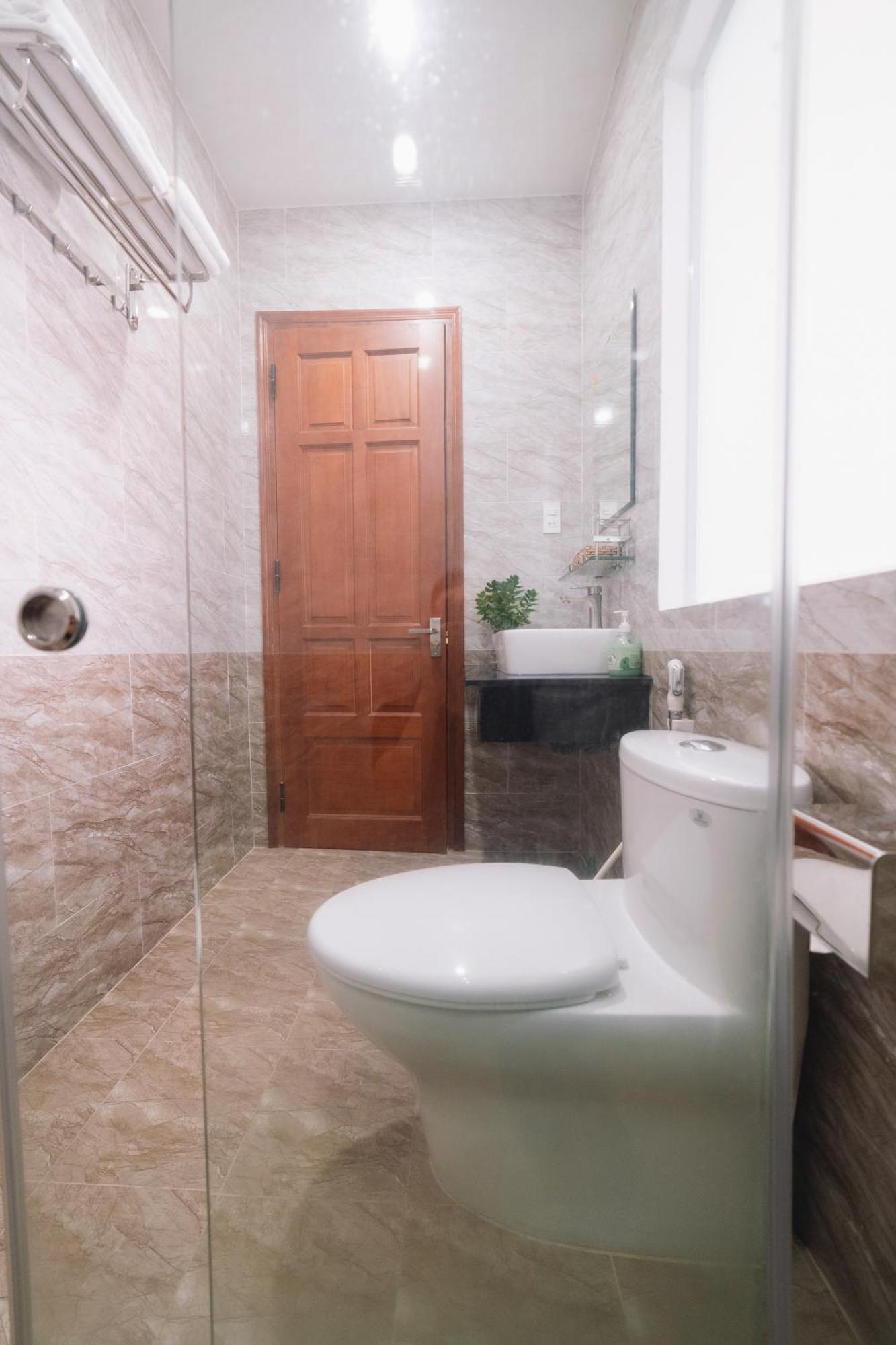 Anh Duc Hotel Da Lat City Екстериор снимка