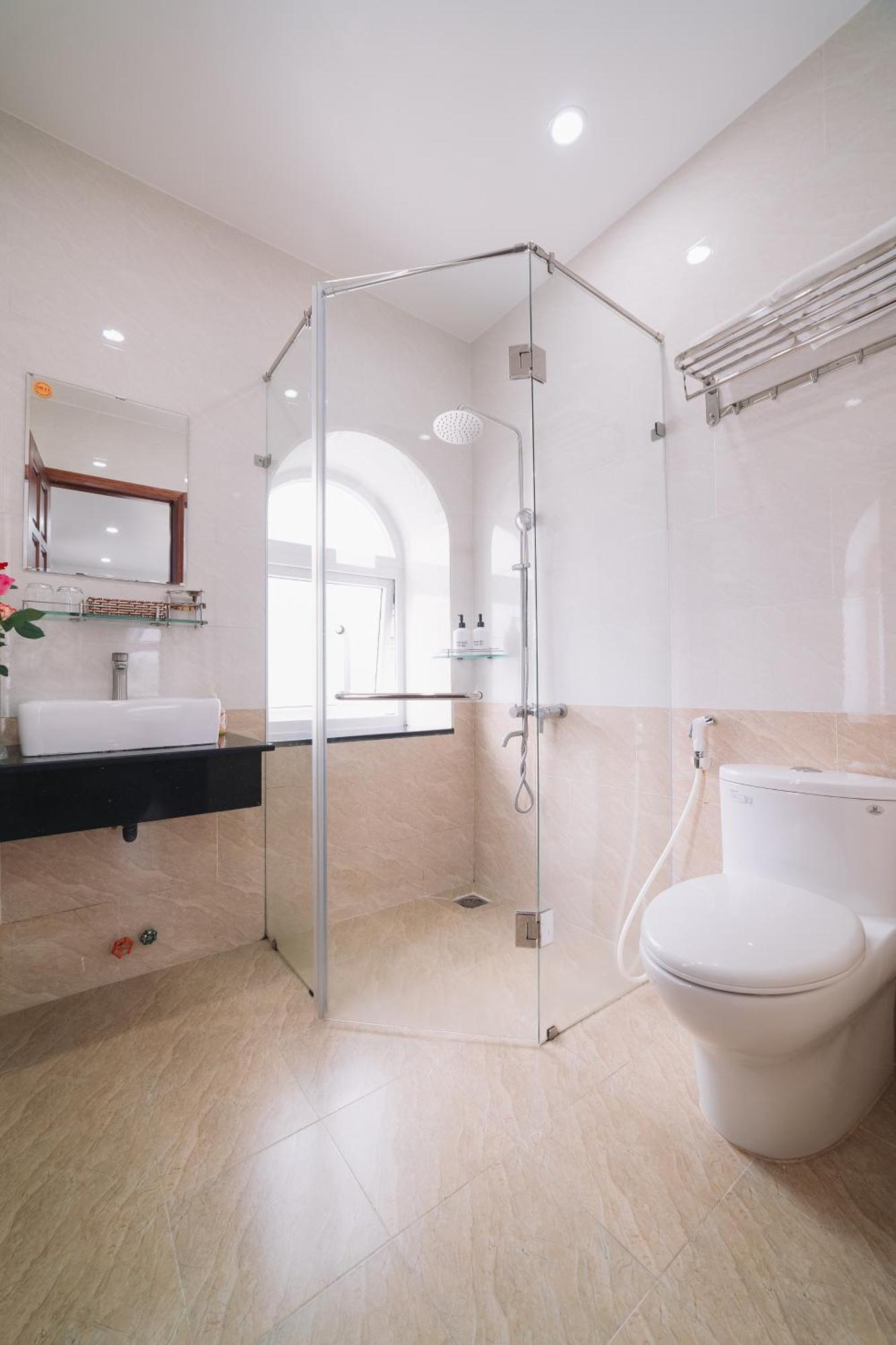 Anh Duc Hotel Da Lat City Екстериор снимка