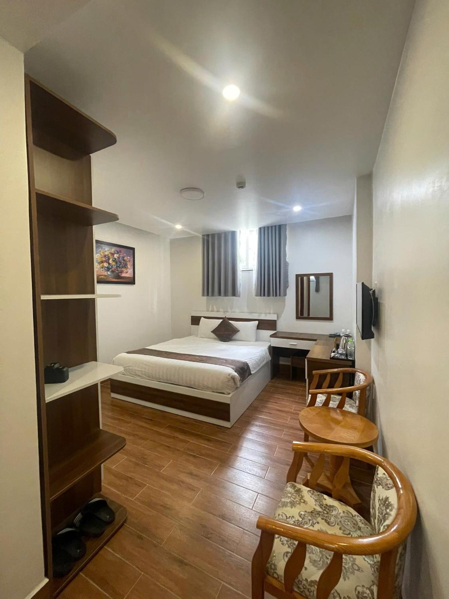 Anh Duc Hotel Da Lat City Екстериор снимка